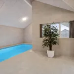 Luxury Retreat By Hasmark - By Traum