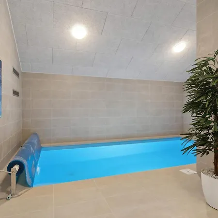 Xxv Holiday home *